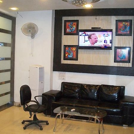 Hotel Milan Continental Delhi  Dış mekan fotoğraf